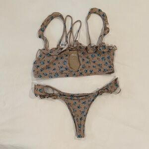 Frankie’s Bikinis Set